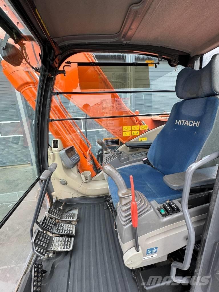 Hitachi ZX 250 LC-3 Εκσκαφείς με ερπύστριες
