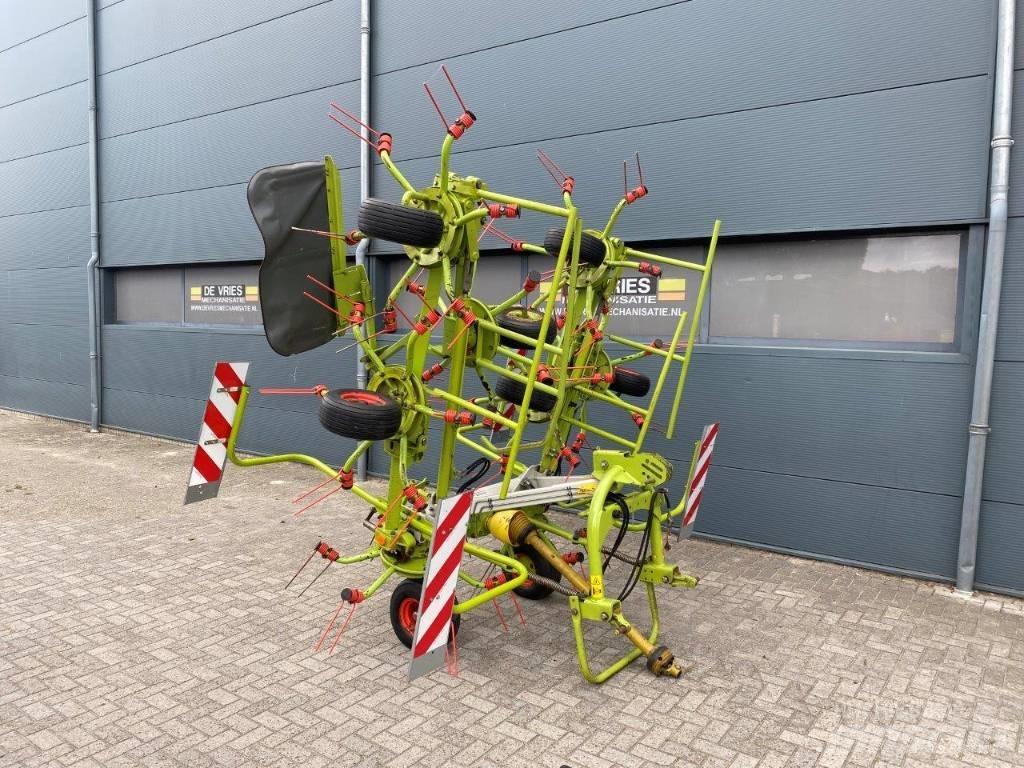 CLAAS Volto 870 Τσουγκράνες και χορτοξηραντικές μηχανές