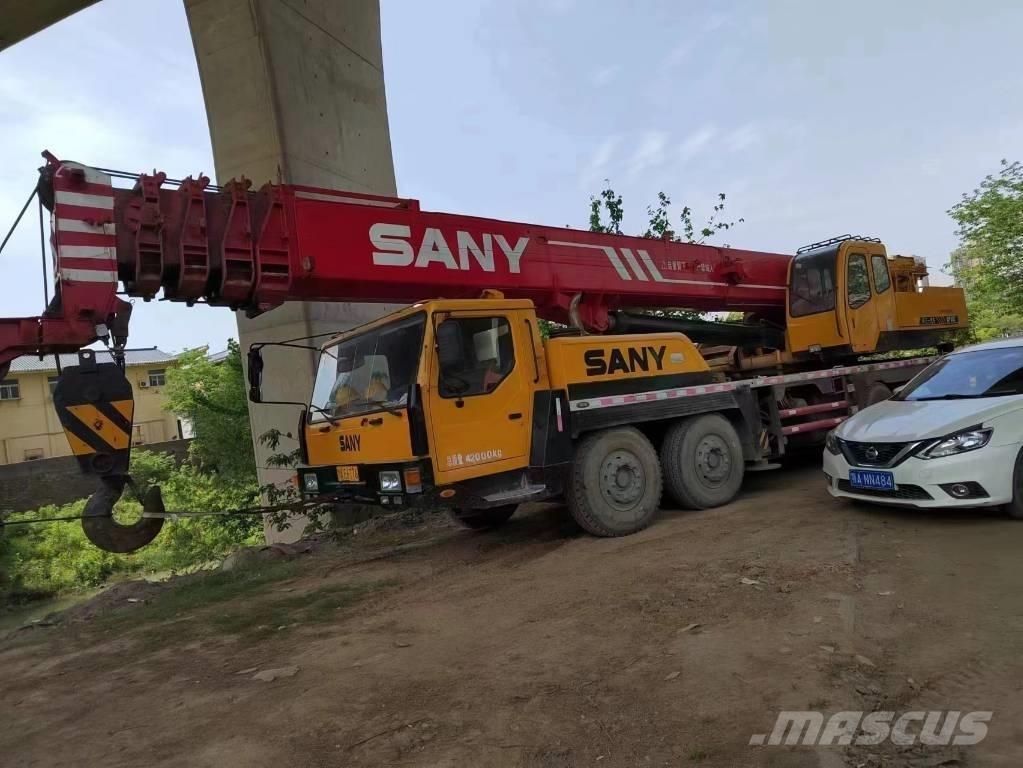 Sany 50 Γερανοί με ερπύστριες