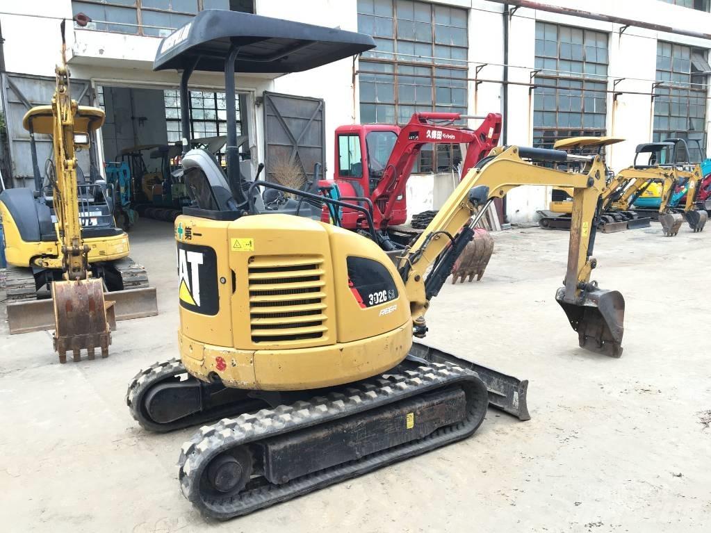 CAT 302C Εκσκαφείς με ερπύστριες