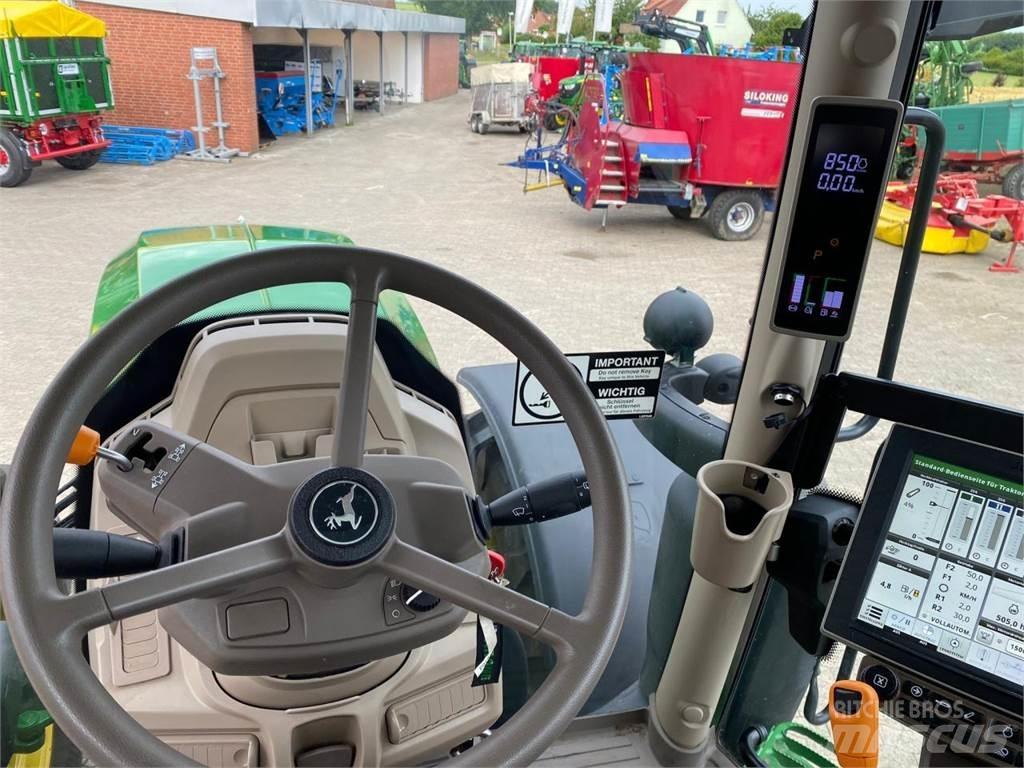 John Deere 6R 215 Τρακτέρ