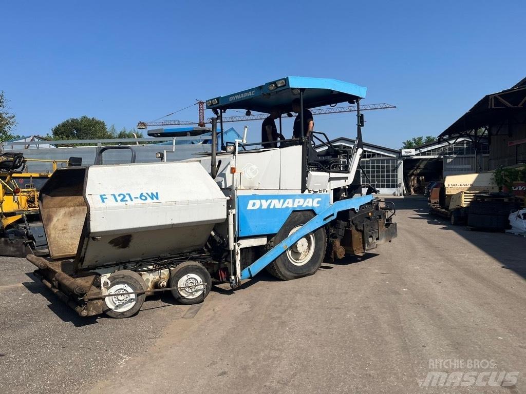 Dynapac F 121-6W Επίστρωση ασφάλτου