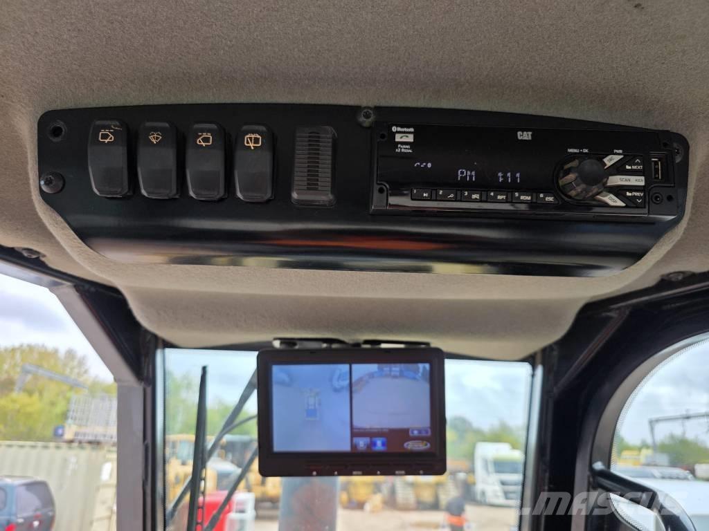 CAT D 5 K 2 LGP Μπουλντόζες με ερπύστριες