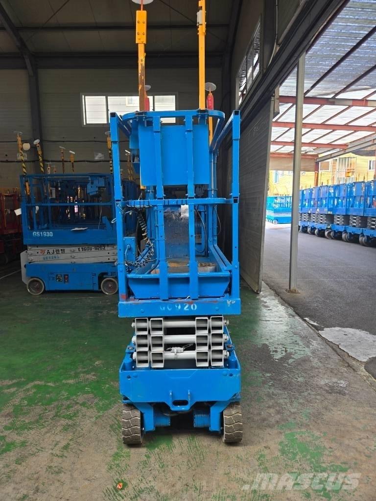 Genie GS 1930 Ανυψωτήρες ψαλιδωτής άρθρωσης