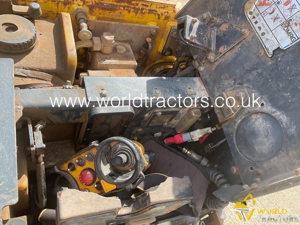 Bomag BMP 851 Επίπεδοι κόπανοι