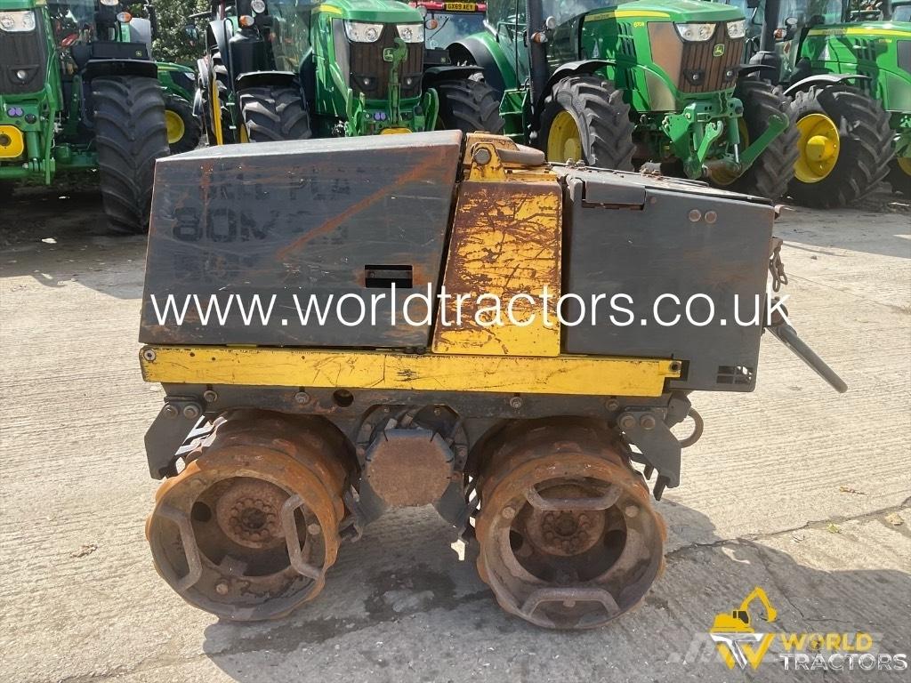 Bomag BMP 851 Επίπεδοι κόπανοι