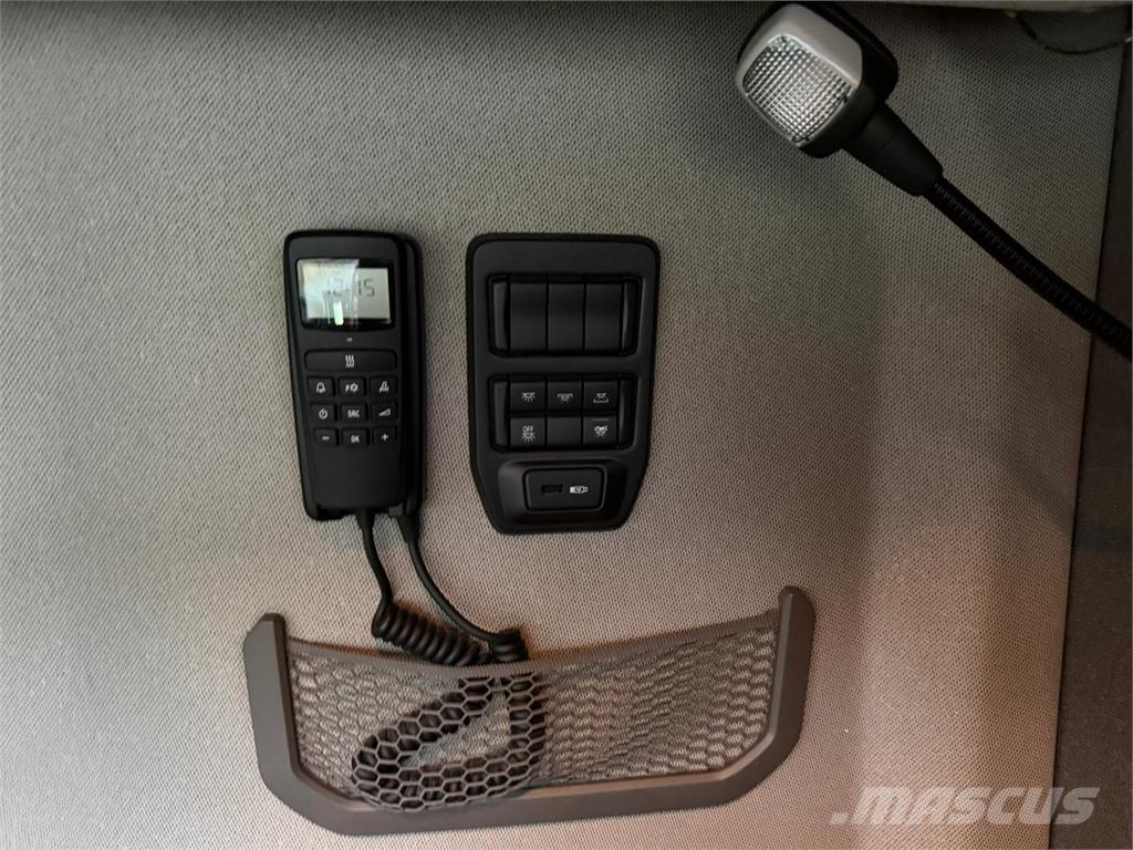 Scania R580 6x2 Τράκτορες