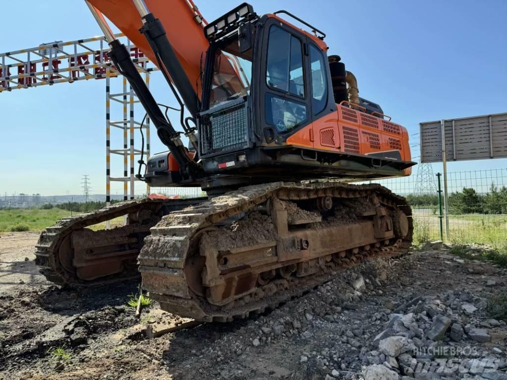 Doosan 520LC-9C Εκσκαφείς με ερπύστριες