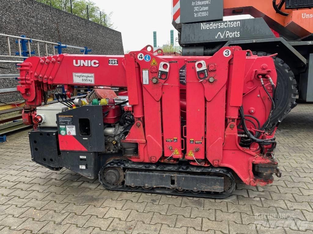 Unic URW-095 Γερανοί με ερπύστριες