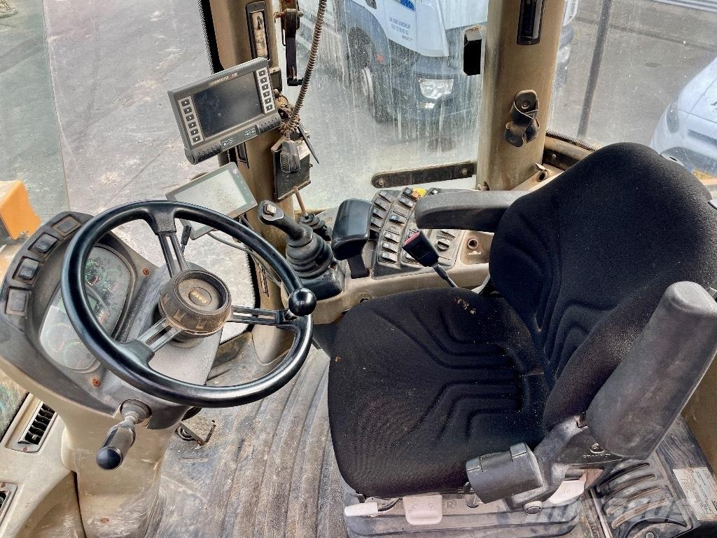 CASE 721F Φορτωτές με λάστιχα (Τροχοφόροι)