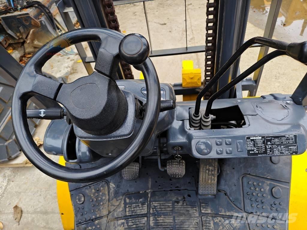 Komatsu FD 30 Πετρελαιοκίνητα Κλαρκ