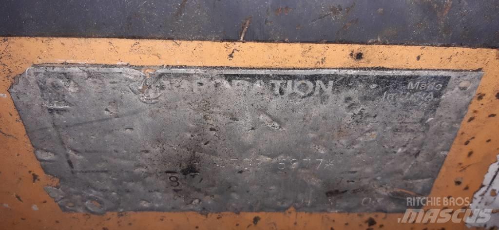 CASE 40XT Φορτωτάκια