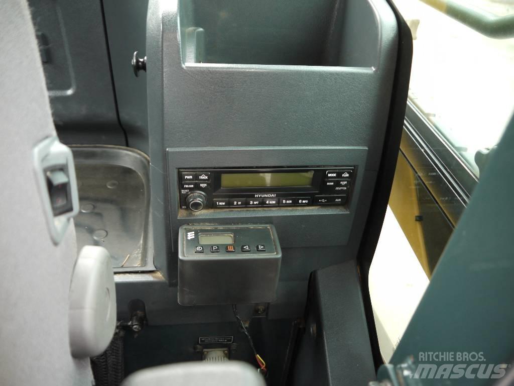 Hyundai R 220 LC-9A Εκσκαφείς με ερπύστριες