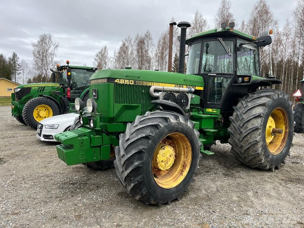John Deere 4850 Τρακτέρ