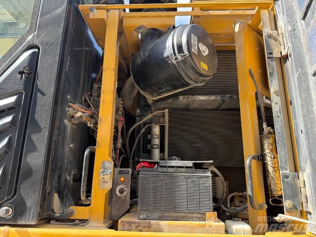 CAT 335 F L CR Εκσκαφείς με ερπύστριες