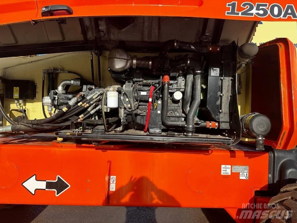 JLG 1250 AJP Ανυψωτήρες με αρθρωτό βραχίονα