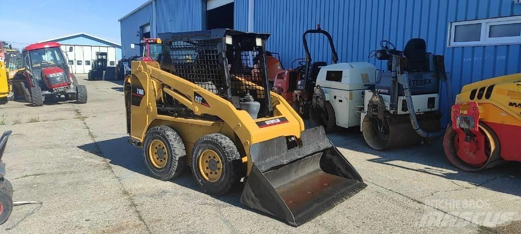 CAT 216 Φορτωτάκια