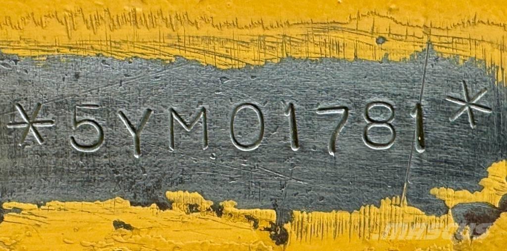 CAT 330 L Εκσκαφείς με ερπύστριες