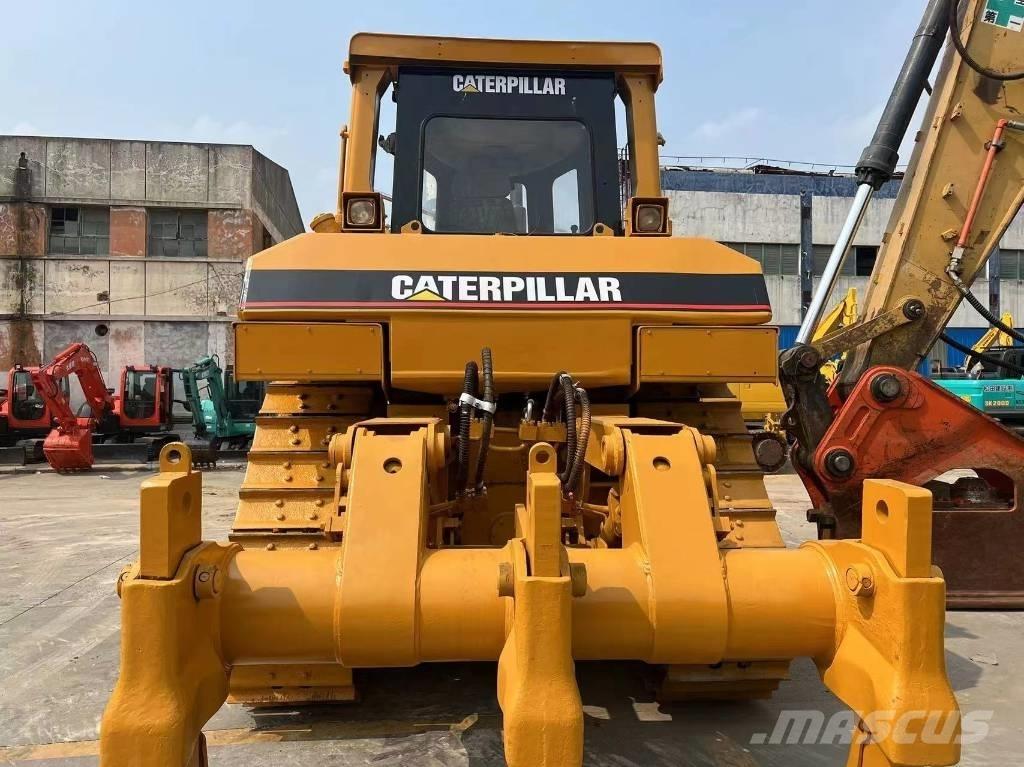 CAT D8R Μπουλντόζες με ερπύστριες