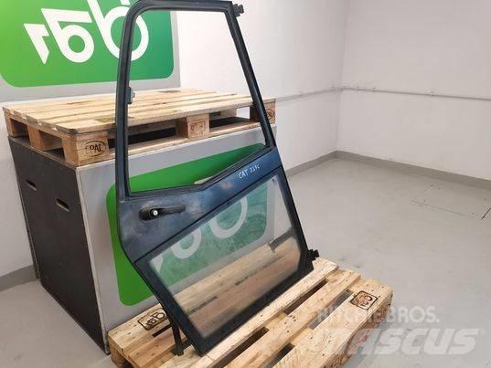 JLG 4017PS door Καμπίνες και εσωτερικό