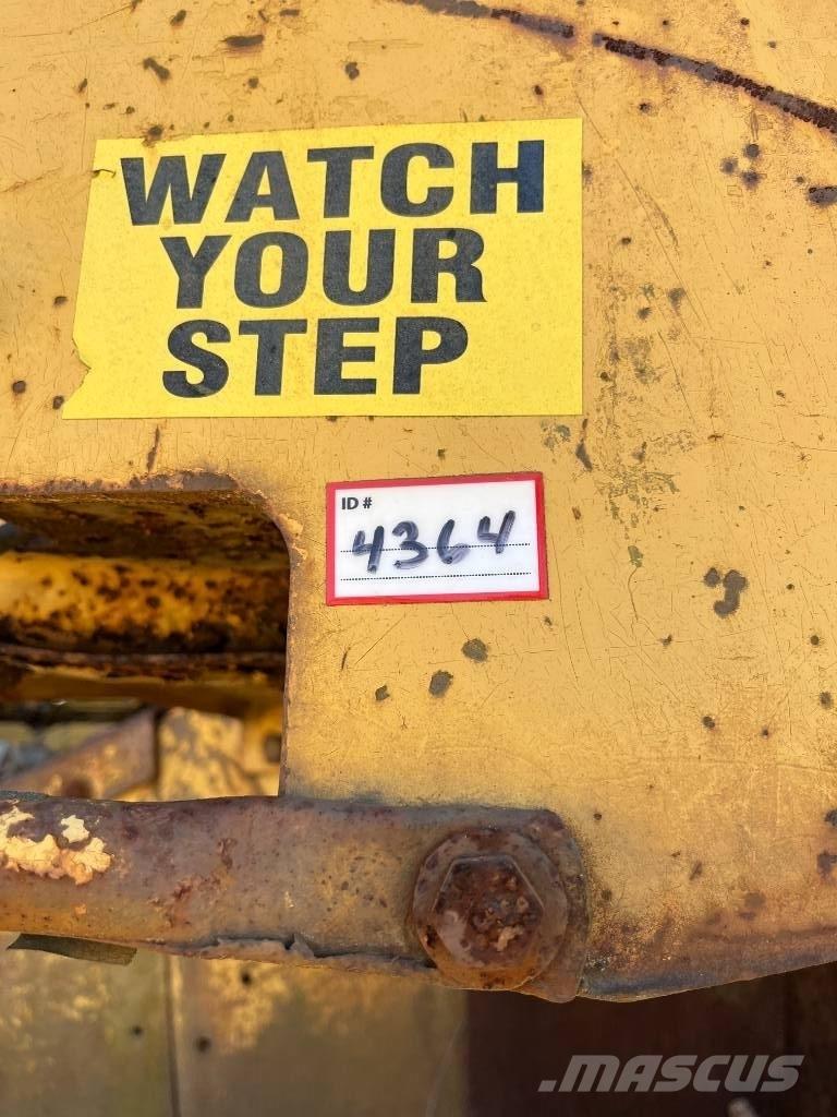CAT D 8 L Μπουλντόζες με ερπύστριες
