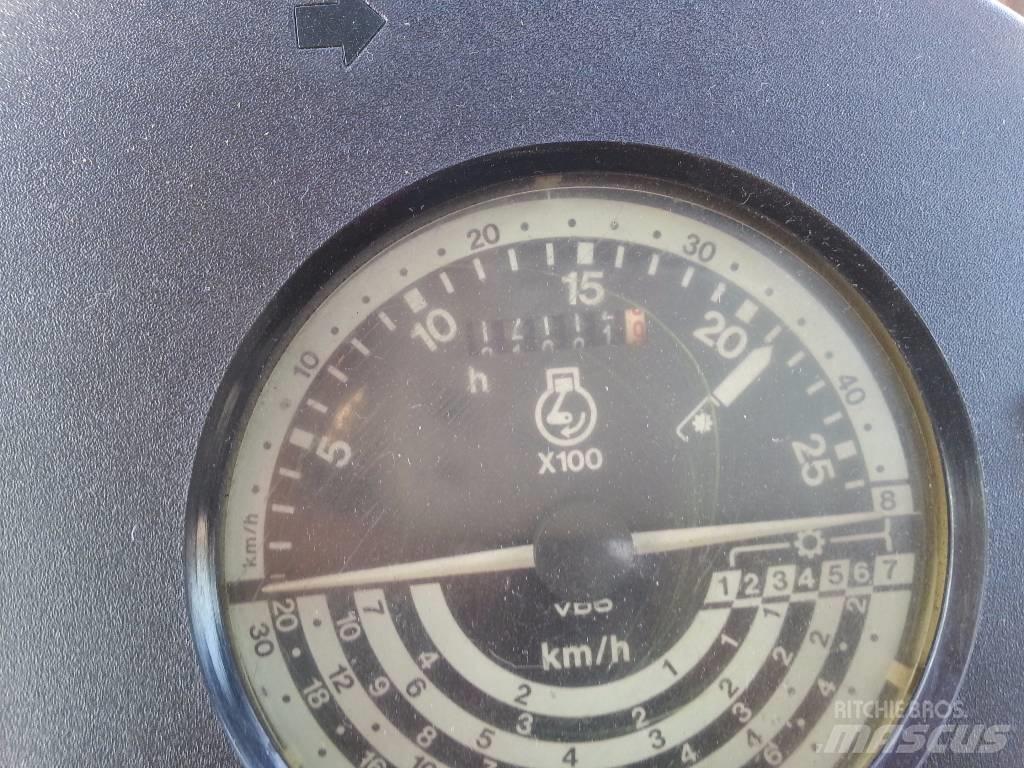 John Deere 2850 Τρακτέρ