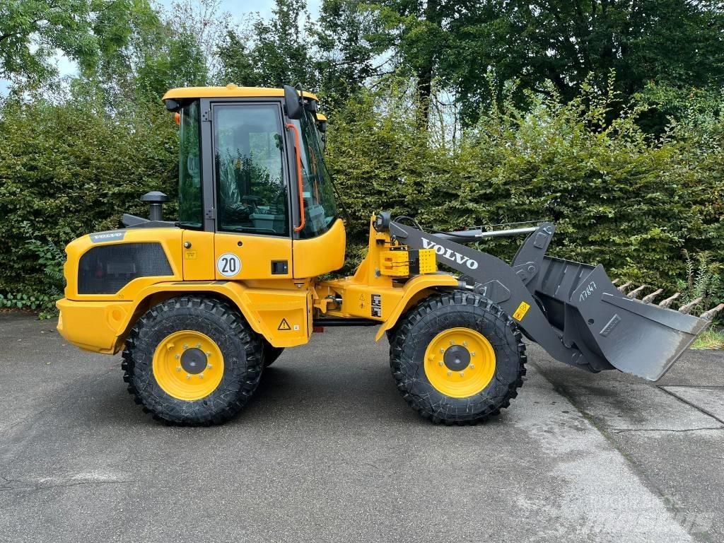 Volvo L 30 H Φορτωτές με λάστιχα (Τροχοφόροι)