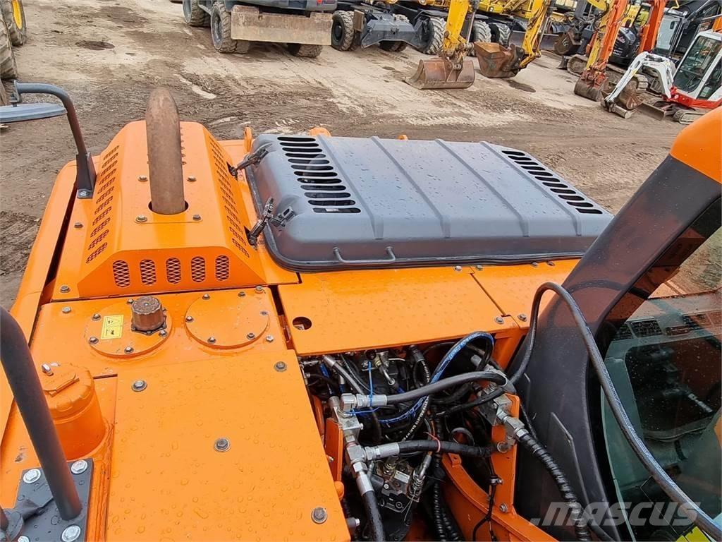 Doosan DX 140 LC-3 Εκσκαφείς με ερπύστριες