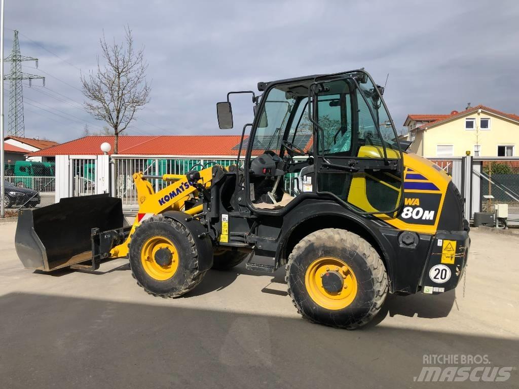 Komatsu WA80M-8 Μίνι φορτωτές
