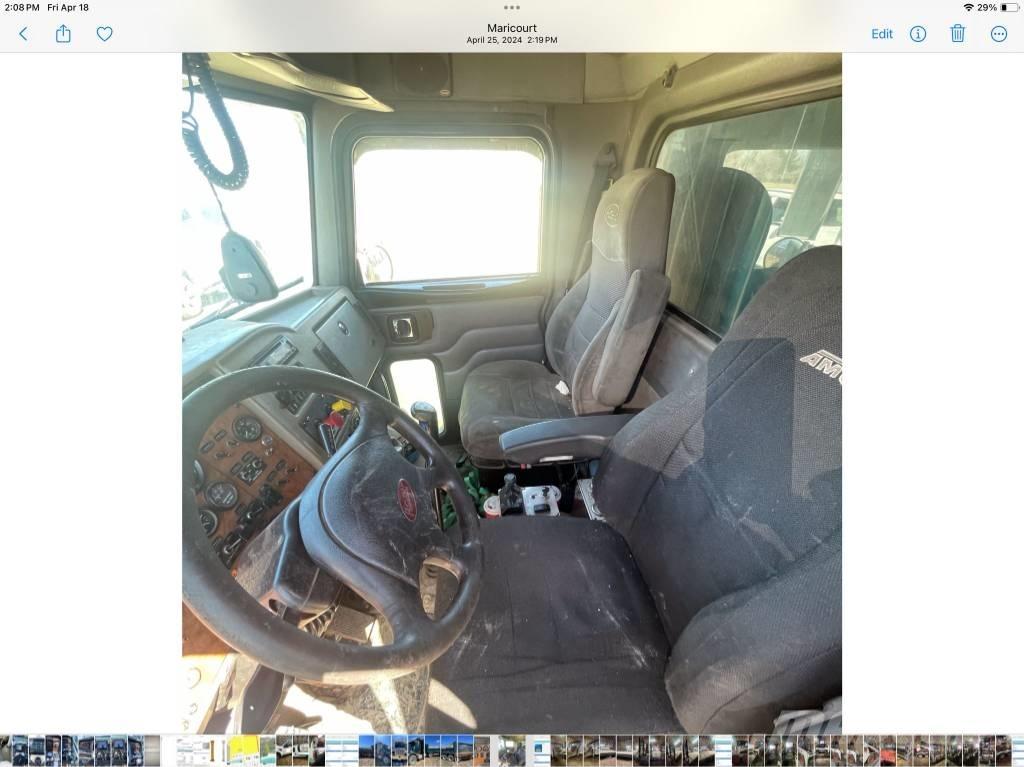 Peterbilt 340 Φορτηγά Ανατροπή