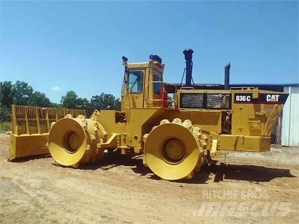 CAT 836C Κύλινδροι συμπίεσης αποβλήτων