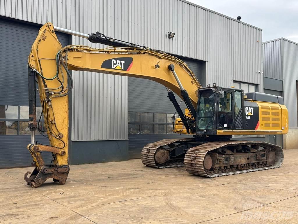 CAT 352F Εκσκαφείς με ερπύστριες