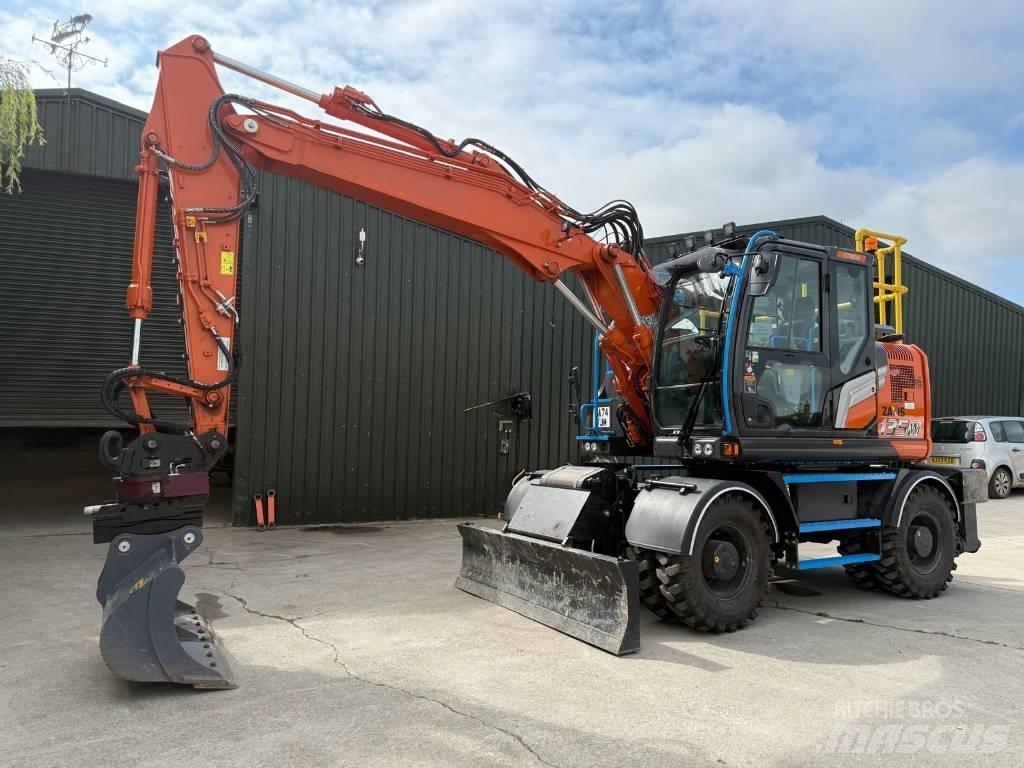 Hitachi ZX 135 W-7 Εκσκαφείς με τροχούς - λάστιχα