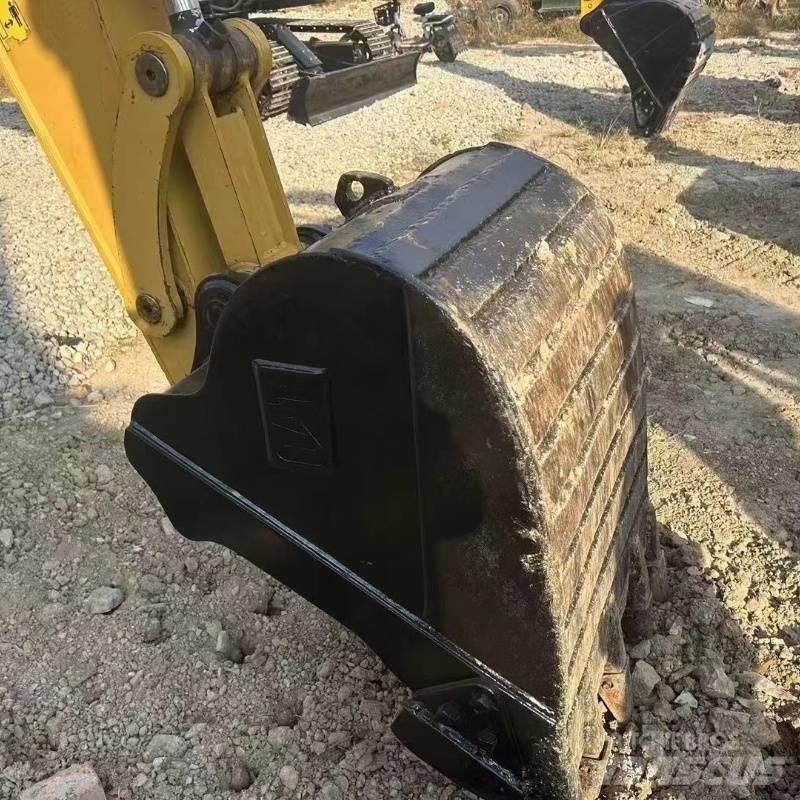 CAT 307 Εκσκαφείς με ερπύστριες