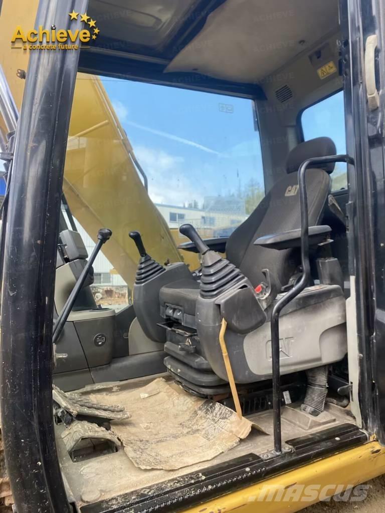 CAT 313D2GC Εκσκαφείς με ερπύστριες