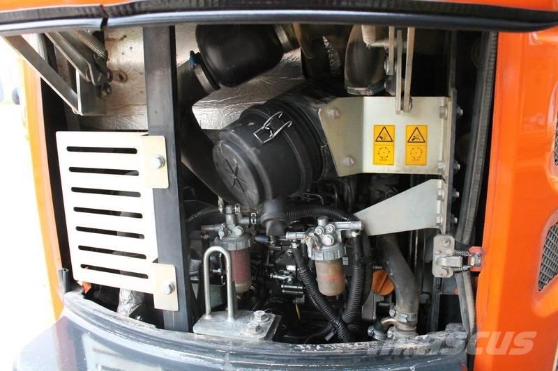 Hitachi ZX 26 U Εκσκαφάκι (διαβολάκι) < 7t