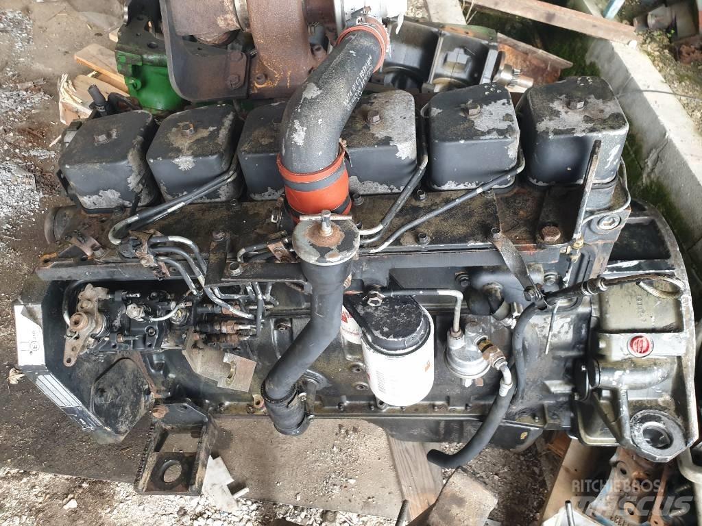 CASE 980 Εκσκαφείς με ερπύστριες