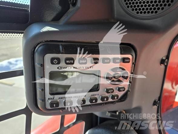Kubota SSV75 Φορτωτάκια