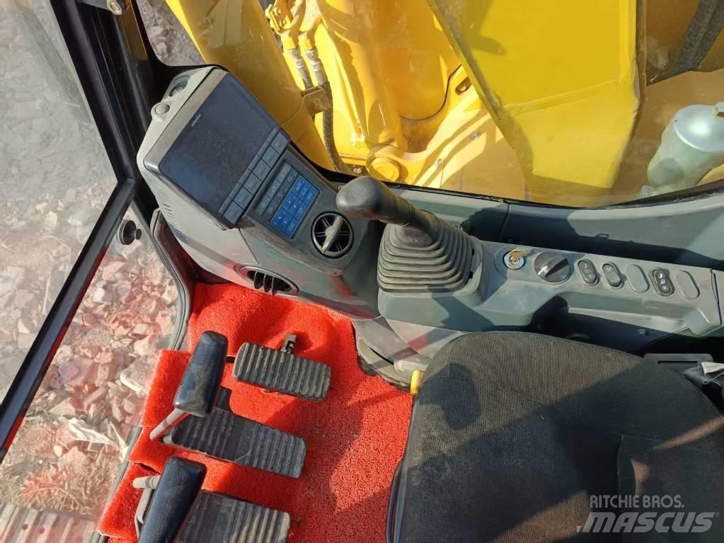 Komatsu PC138US Εκσκαφείς με ερπύστριες