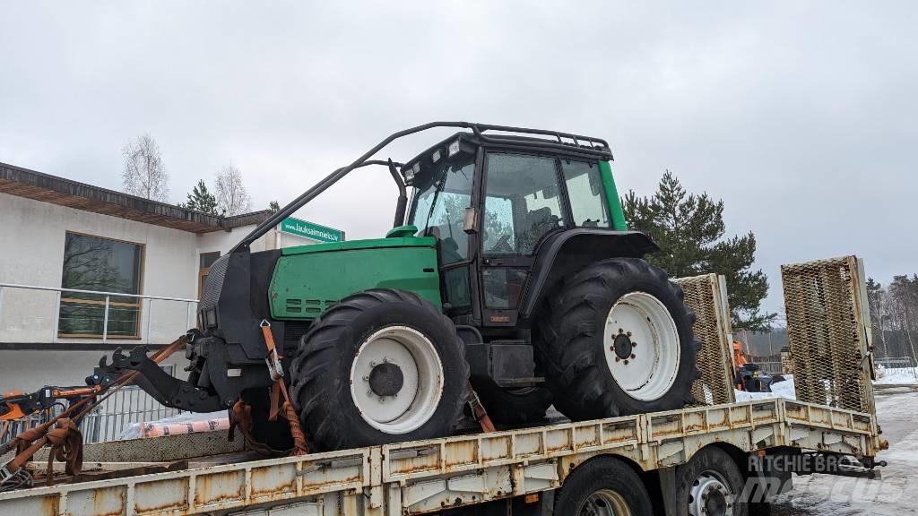 Valtra Loader Συστήματα τηλεχειρισμού για τη γεωργία