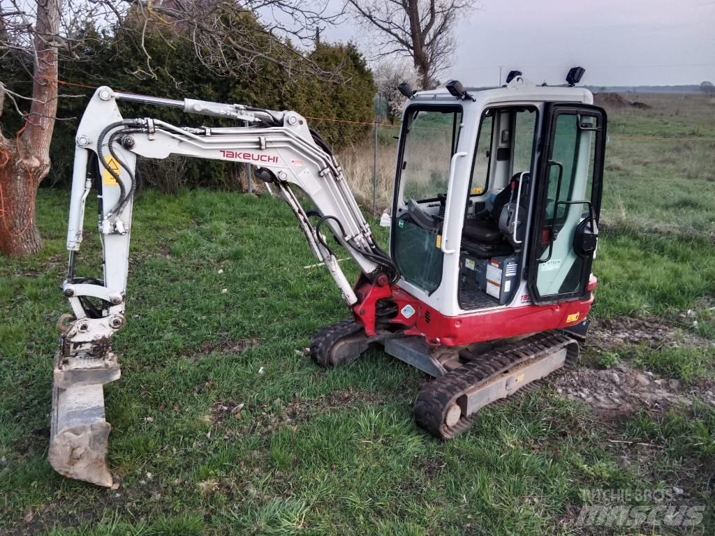 Takeuchi TB 225 Εκσκαφάκι (διαβολάκι) < 7t