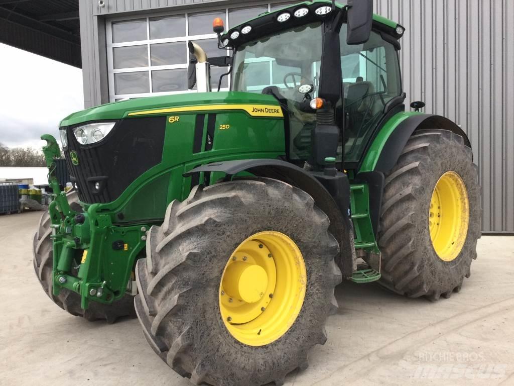 John Deere 6R250 Τρακτέρ
