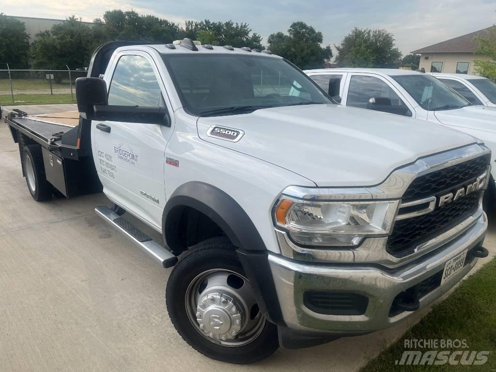 RAM 5500 Φορτηγά Kαρότσα με ανοιγόμενα πλαϊνά