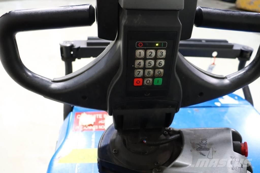 Toyota OSE120 Περονοφόρο ανυψωτικό συλλογής παραγγελιών μικρού ύψους