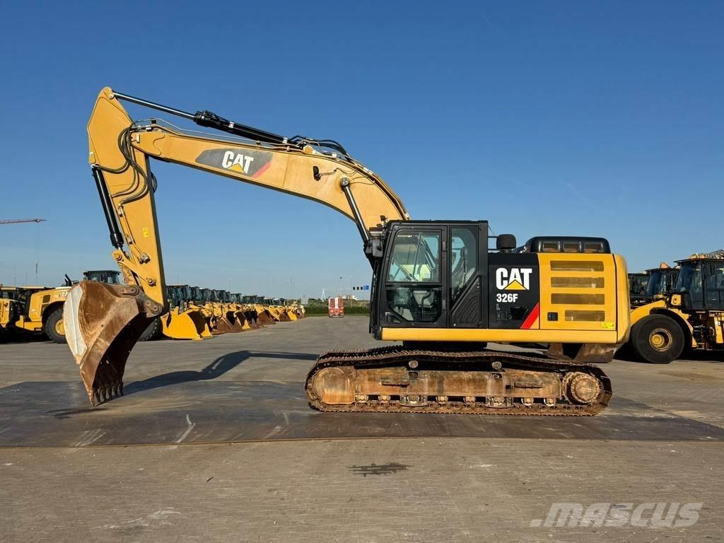 CAT 326FL Εκσκαφείς με ερπύστριες