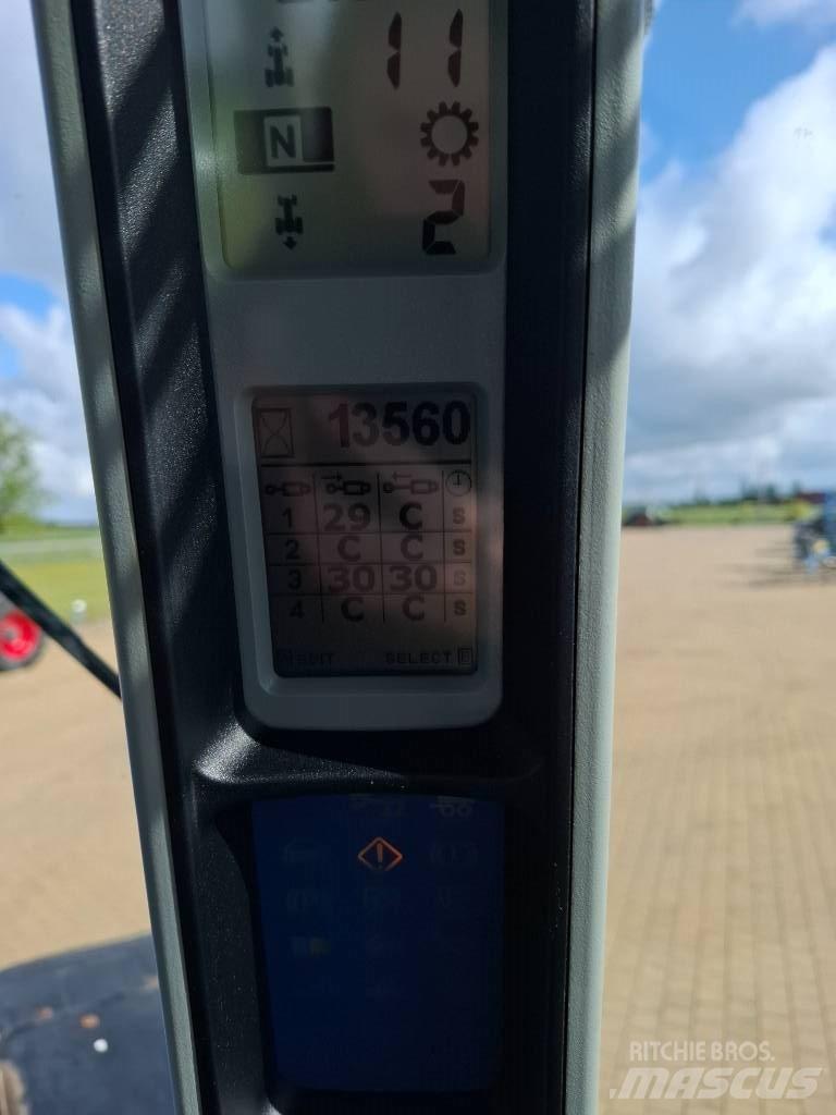 New Holland T 8050 Τρακτέρ