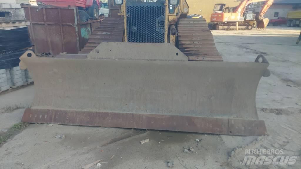 CAT D 4 LGP Μπουλντόζες με ερπύστριες