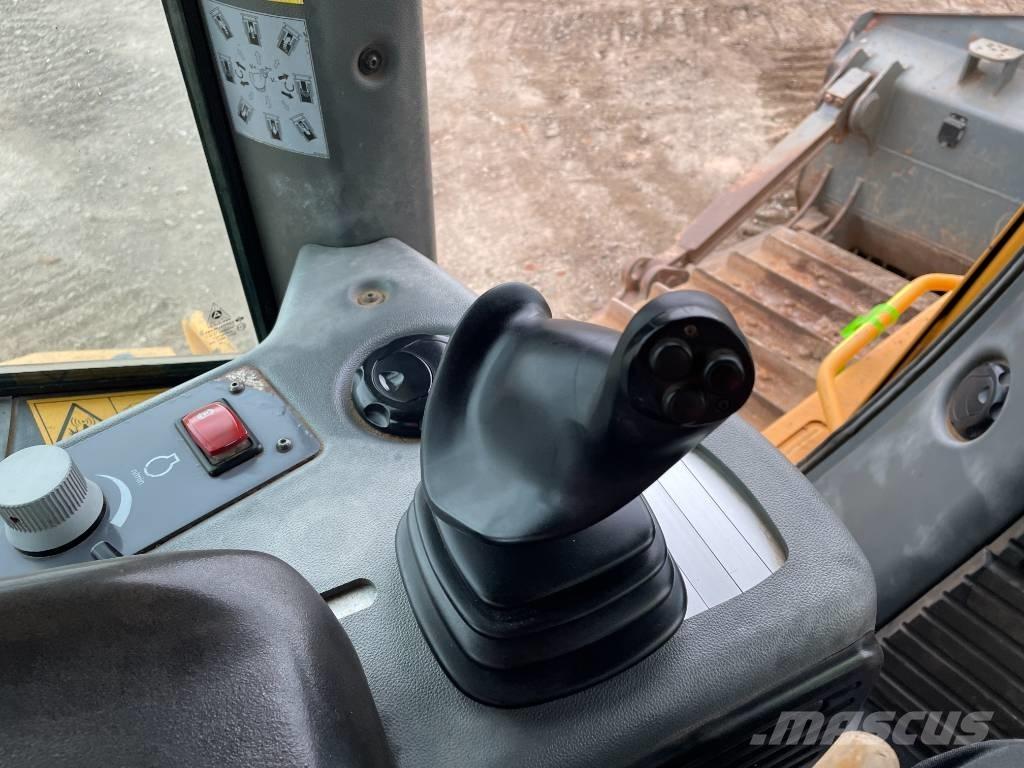 Liebherr PR 746 Μπουλντόζες με ερπύστριες