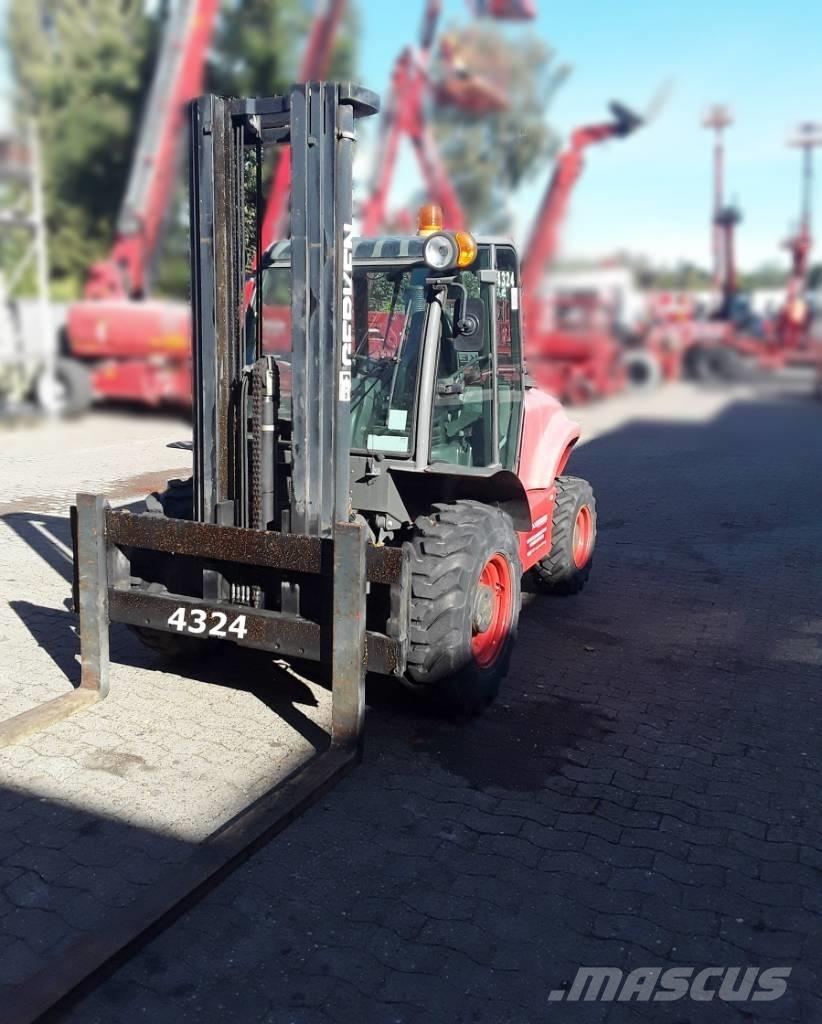 Ausa C 300 H X4 Φορτηγά ανώμαλου εδάφους
