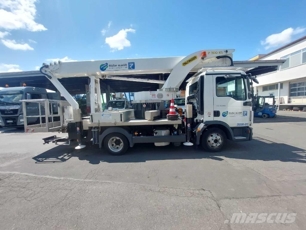 Palfinger P 300 KS Εναέριες πλατφόρμες τοποθετημένες σε φορτηγό